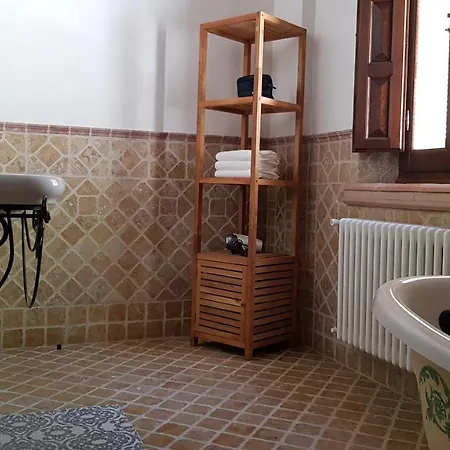 Casa La Bella Камайоре